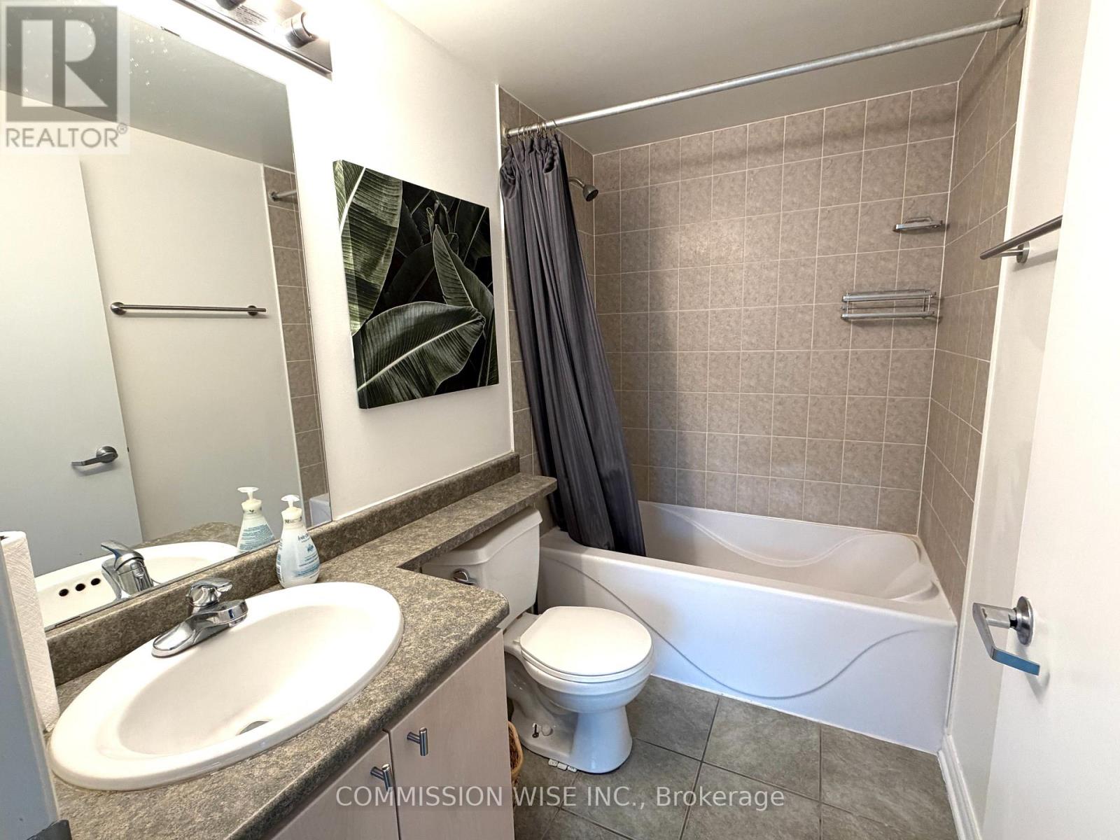 2 Bed, 2 Bath Apartment for Sale in Ottawa – 708 – 200 RIDEAU STREET, Ottawa – MLS# X13478352 - Image 8