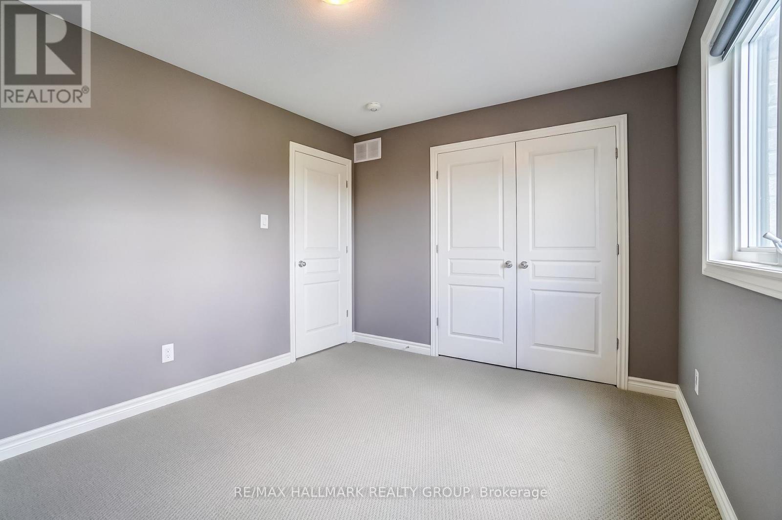 3 Bed, 3 Bath House for Rent in Ottawa – 1110 BECKETT CRESCENT, Ottawa – MLS# X13478356 - Image 22