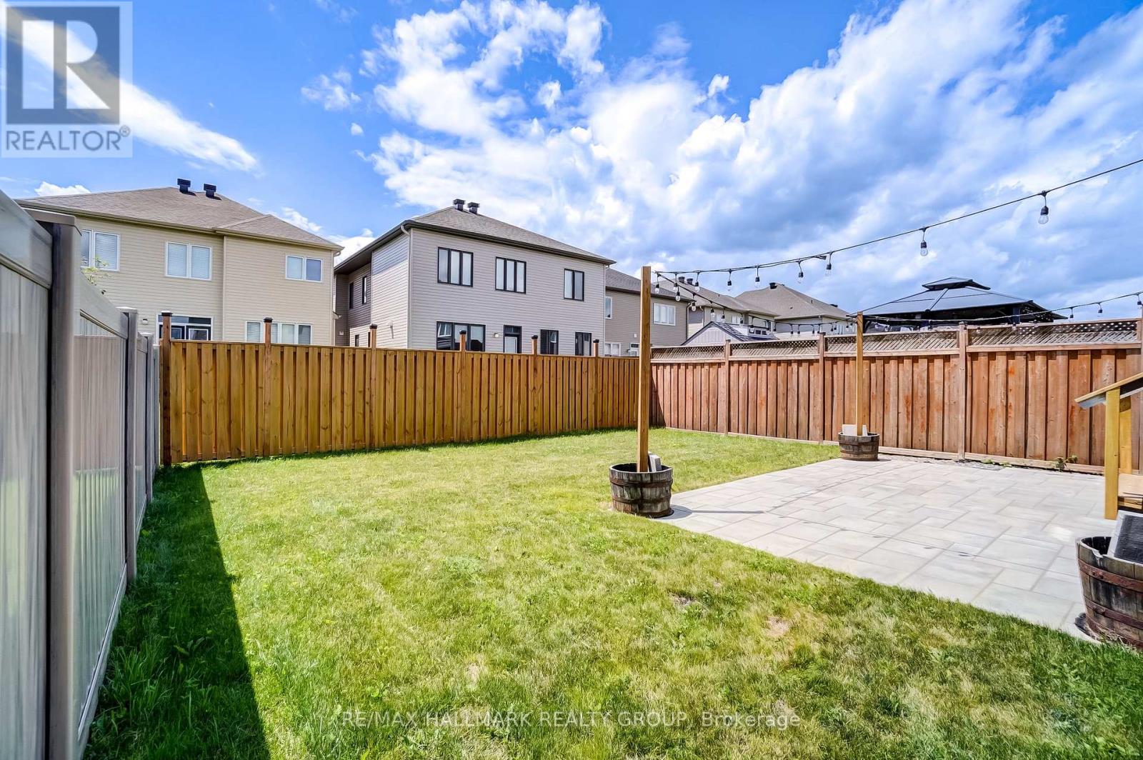 3 Bed, 3 Bath House for Rent in Ottawa – 1110 BECKETT CRESCENT, Ottawa – MLS# X13478356 - Image 37