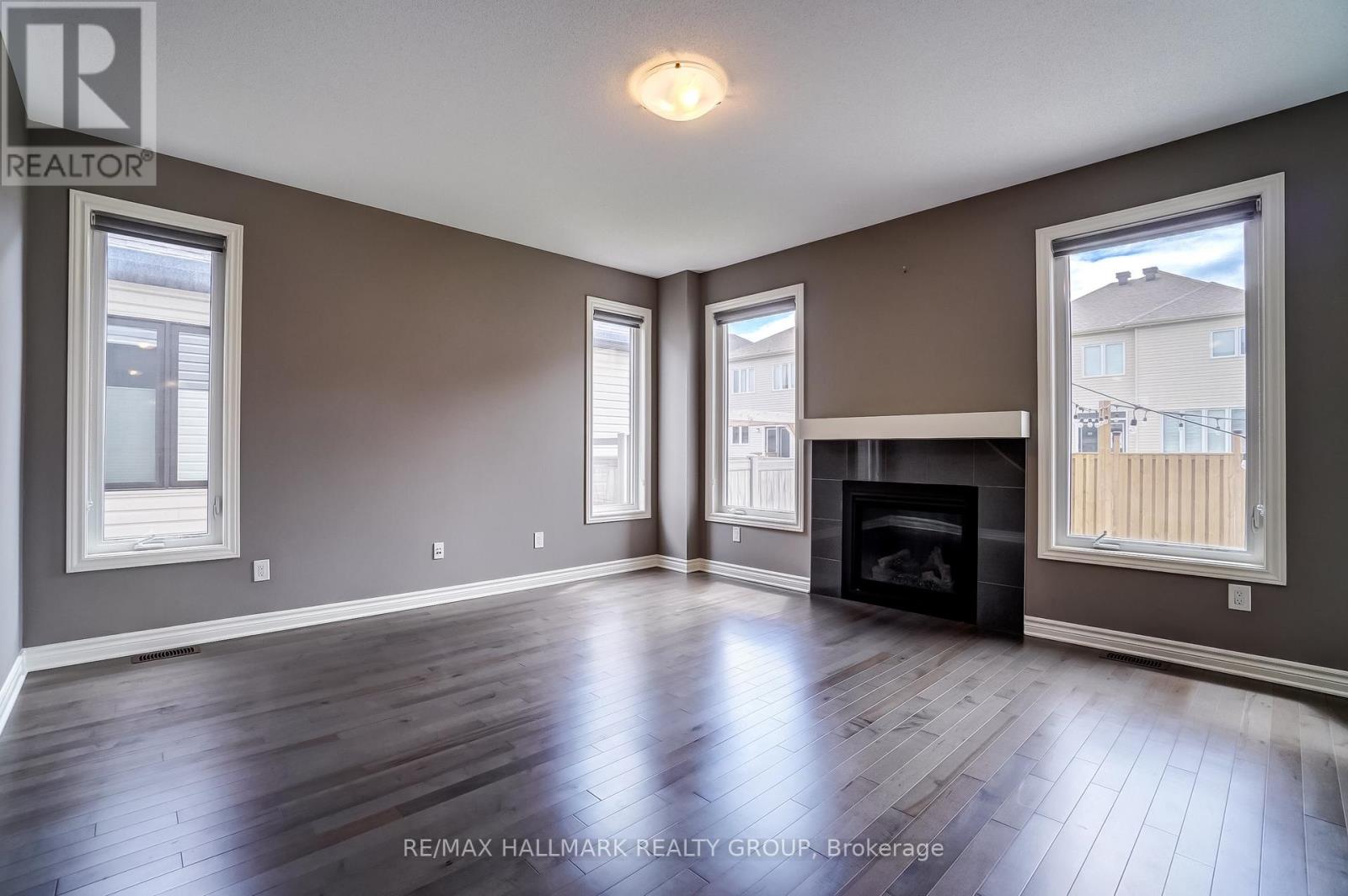 3 Bed, 3 Bath House for Rent in Ottawa – 1110 BECKETT CRESCENT, Ottawa – MLS# X13478356 - Image 7