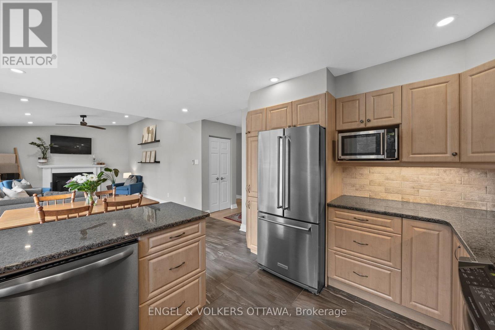 4 Bed, 4 Bath House for Sale in Ottawa – 1448 LEBLANC DRIVE, Ottawa – MLS# X13478388 - Image 10