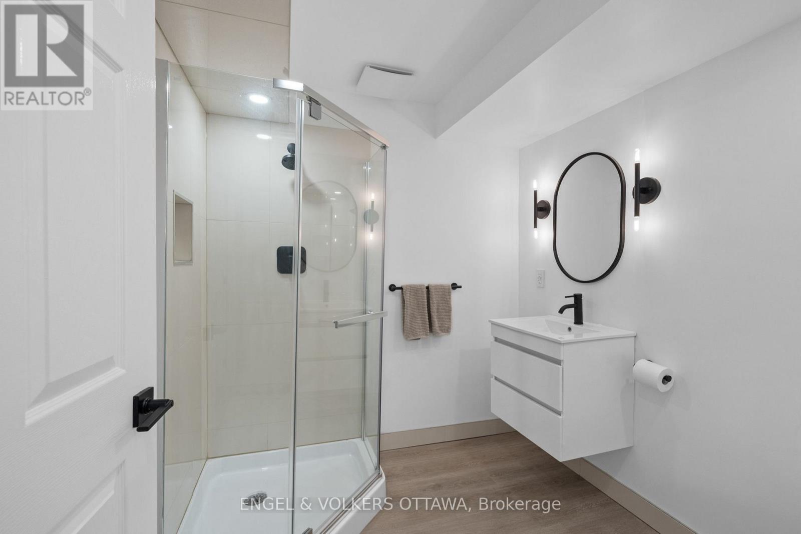 4 Bed, 4 Bath House for Sale in Ottawa – 1448 LEBLANC DRIVE, Ottawa – MLS# X13478388 - Image 26
