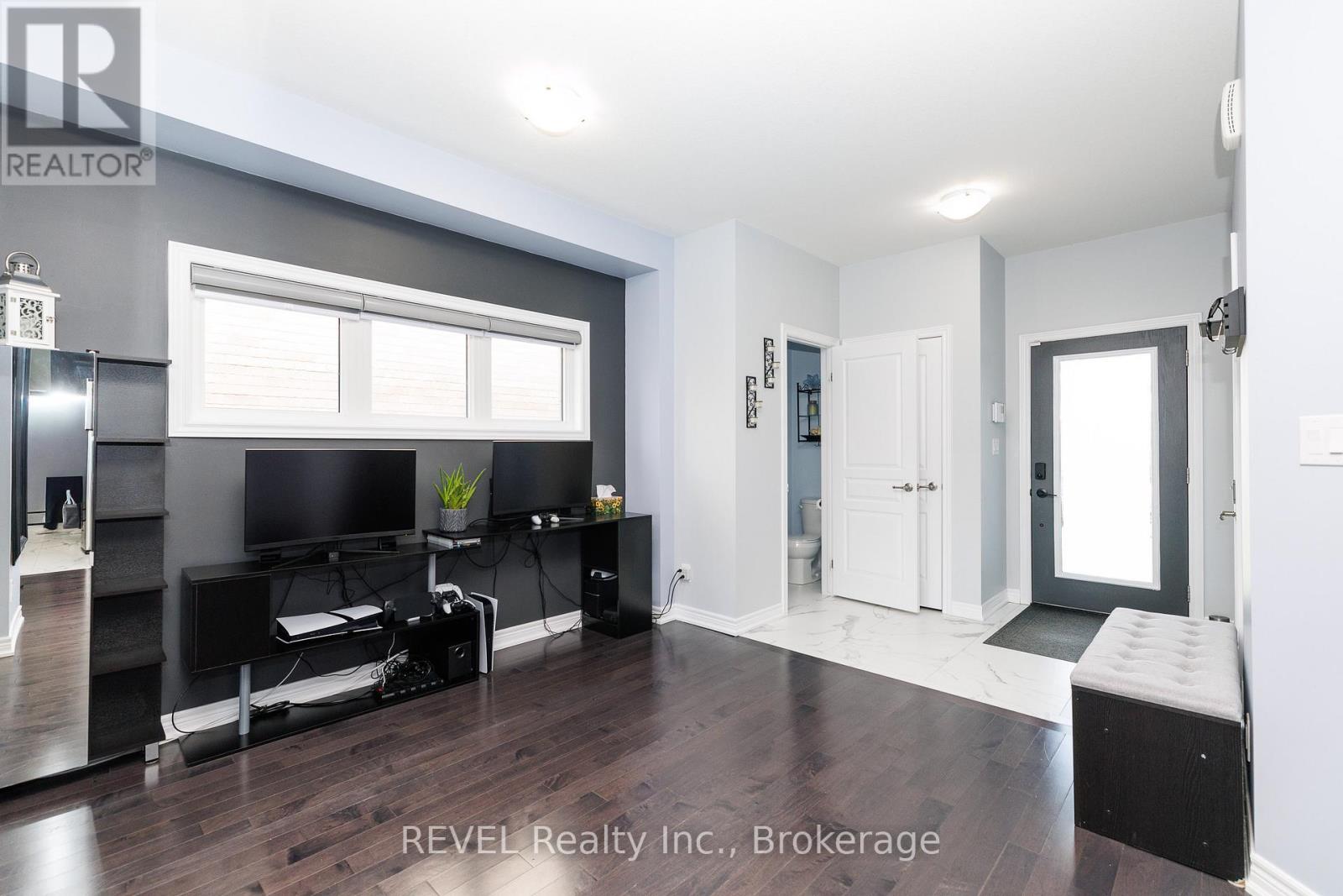 8 ELDERBERRY ROAD - 15