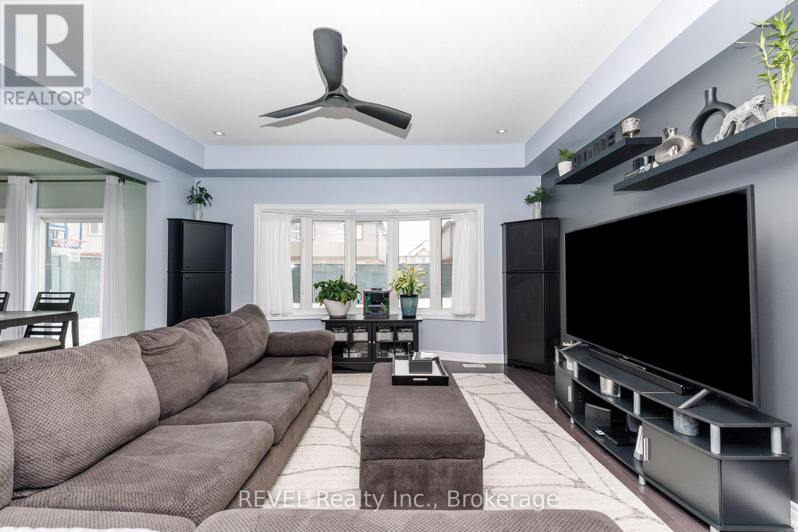 8 ELDERBERRY ROAD - 18