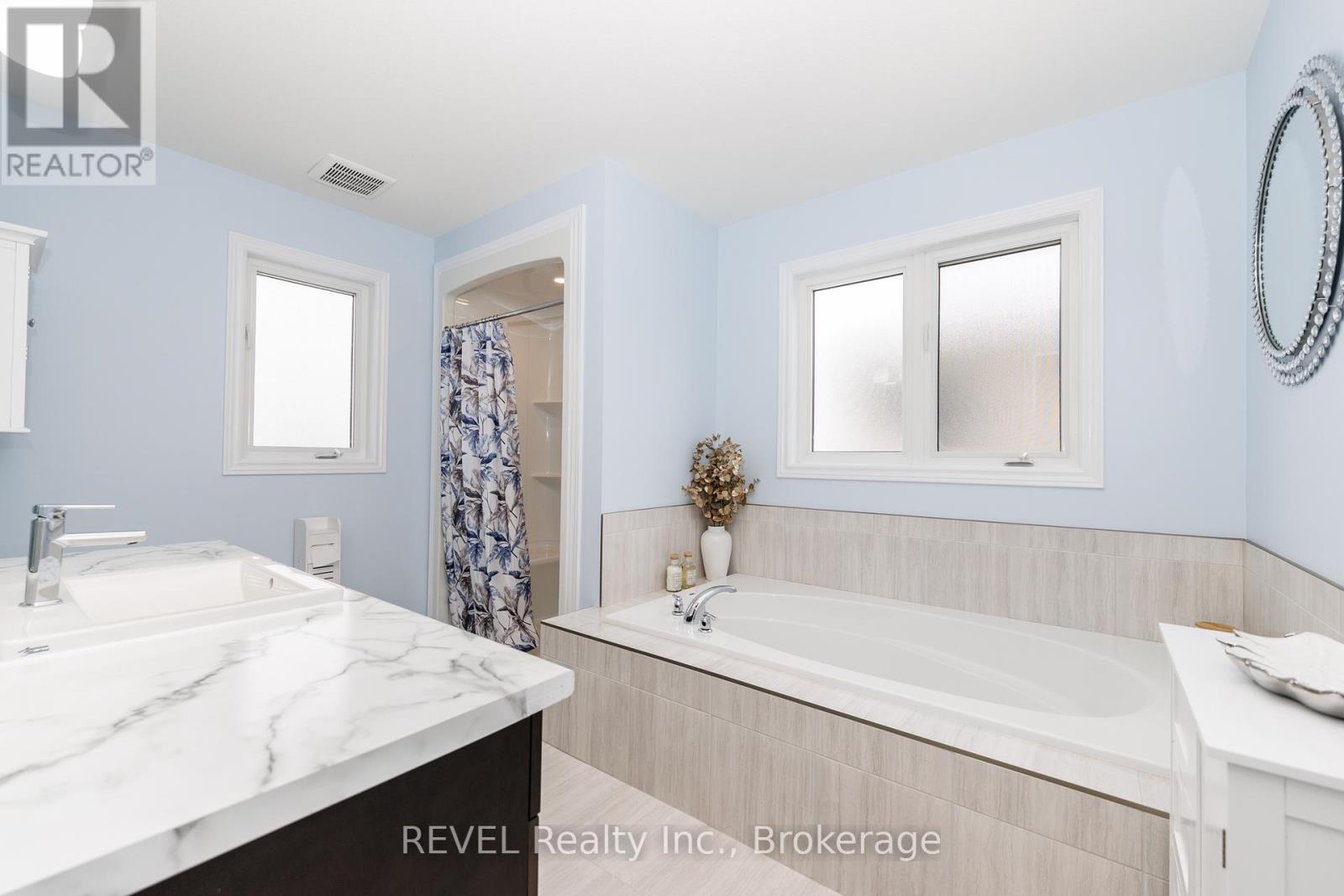 8 ELDERBERRY ROAD - 37