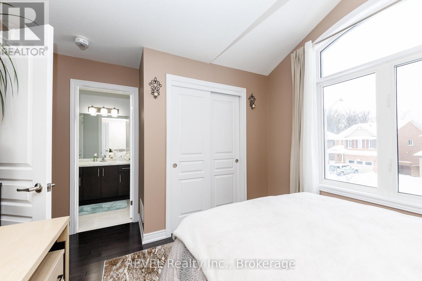 8 ELDERBERRY ROAD - 42