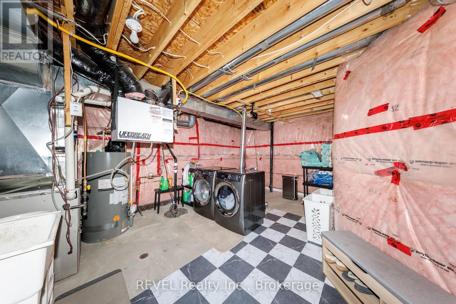 8 ELDERBERRY ROAD - 48