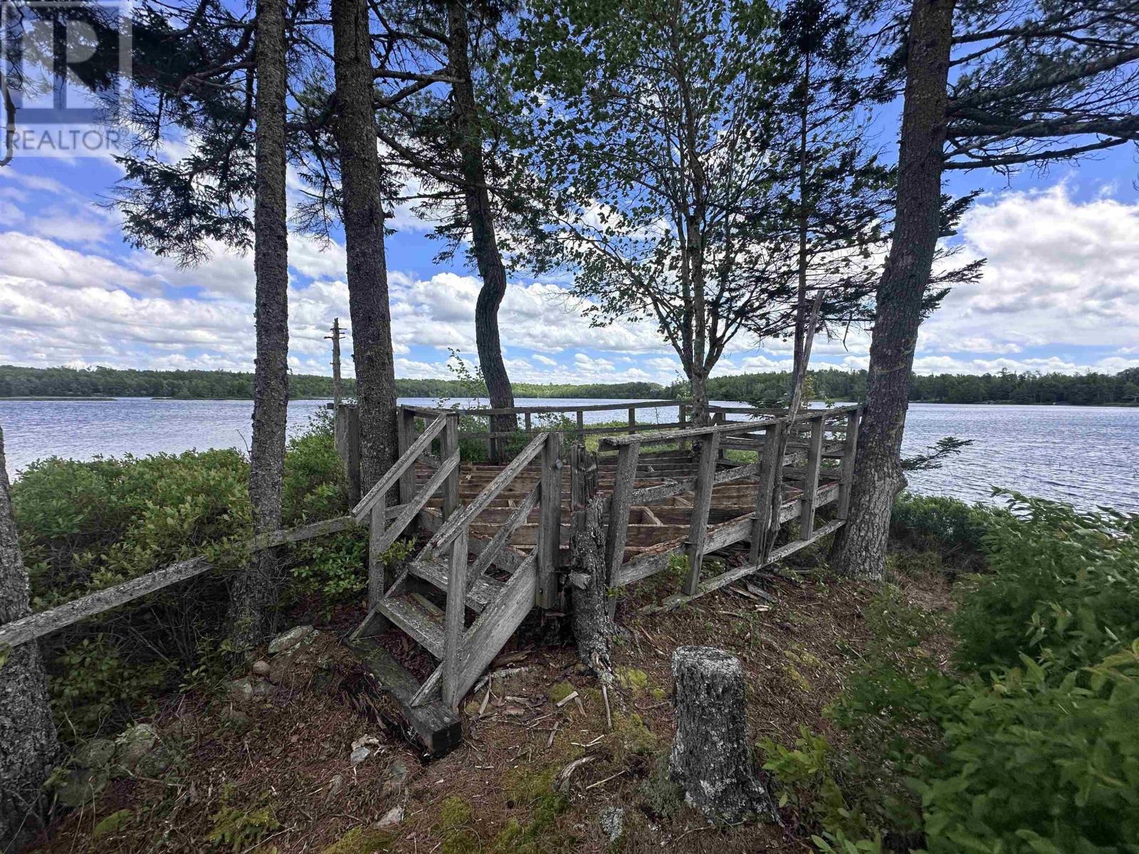 Property 27 of 33 of 1368 East Dalhousie Road