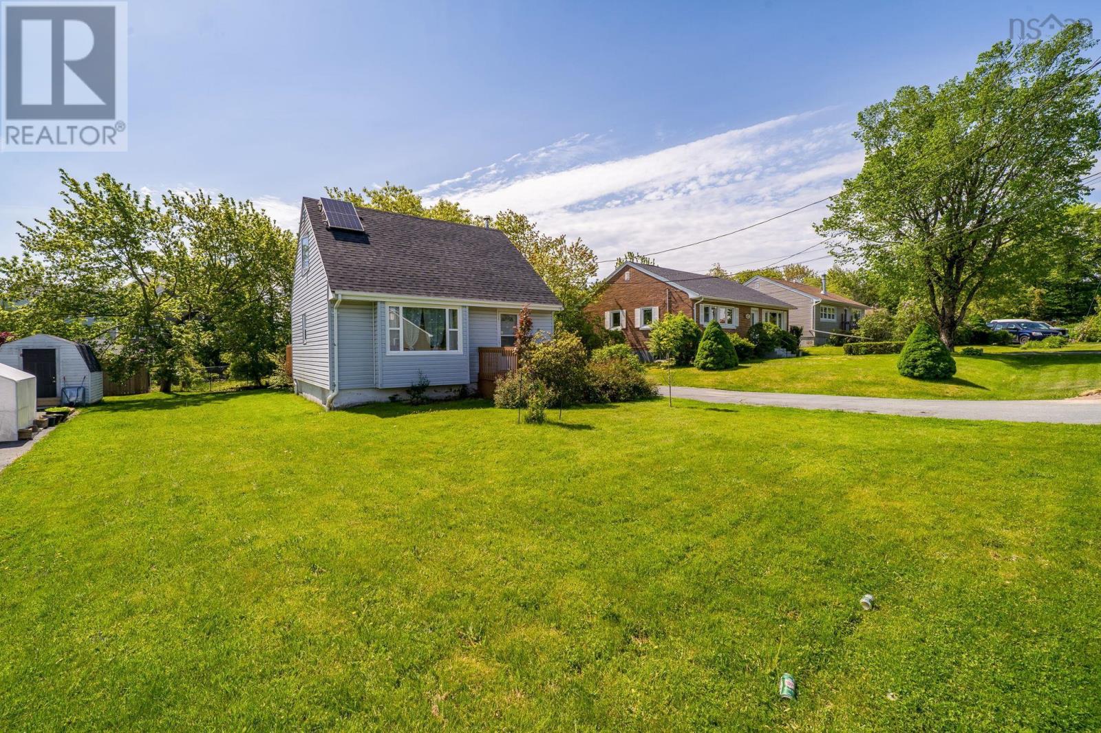 Property photo of 18 Avon Crescent