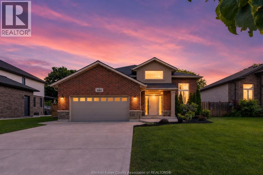 595 DONLON STREET - 5