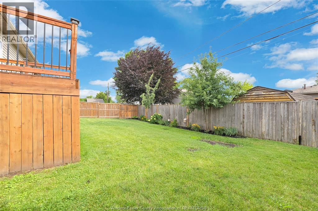595 DONLON STREET - 36