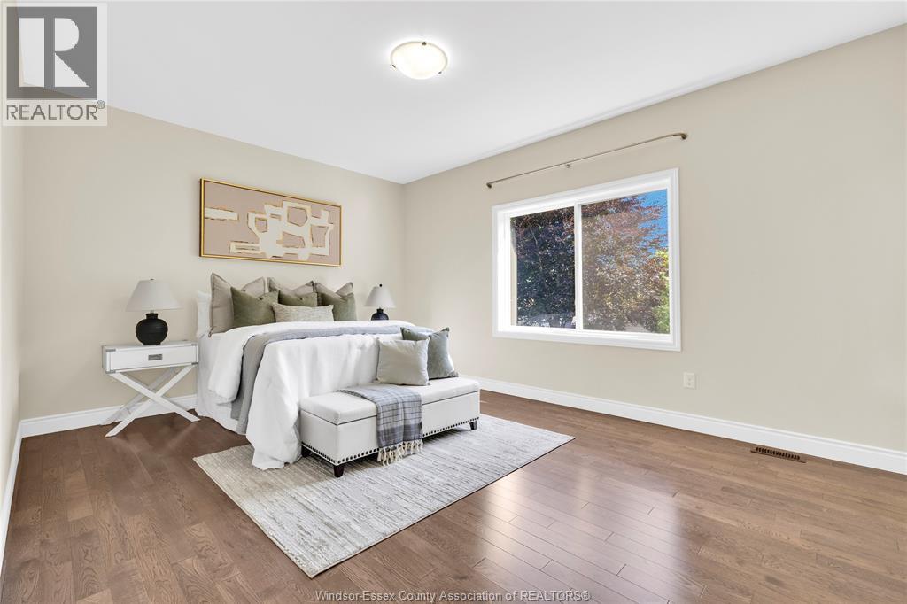 595 DONLON STREET - 17
