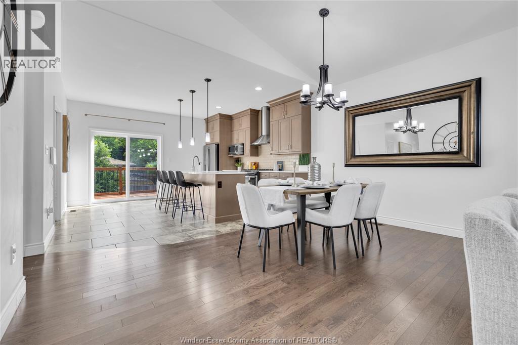 595 DONLON STREET - 11