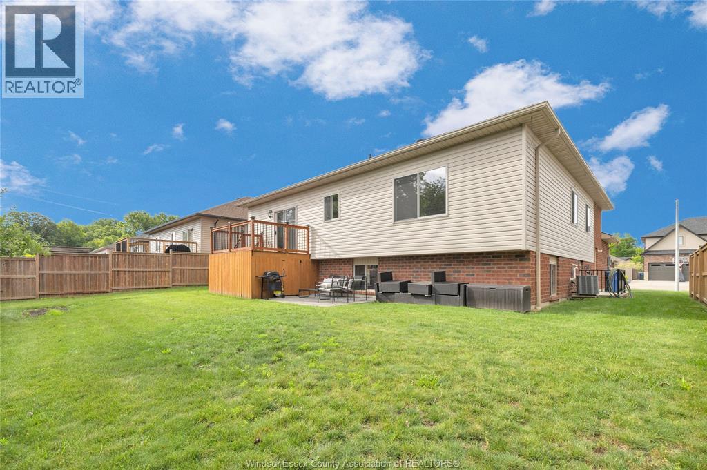 595 DONLON STREET - 39