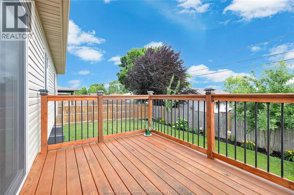 595 DONLON STREET - 35