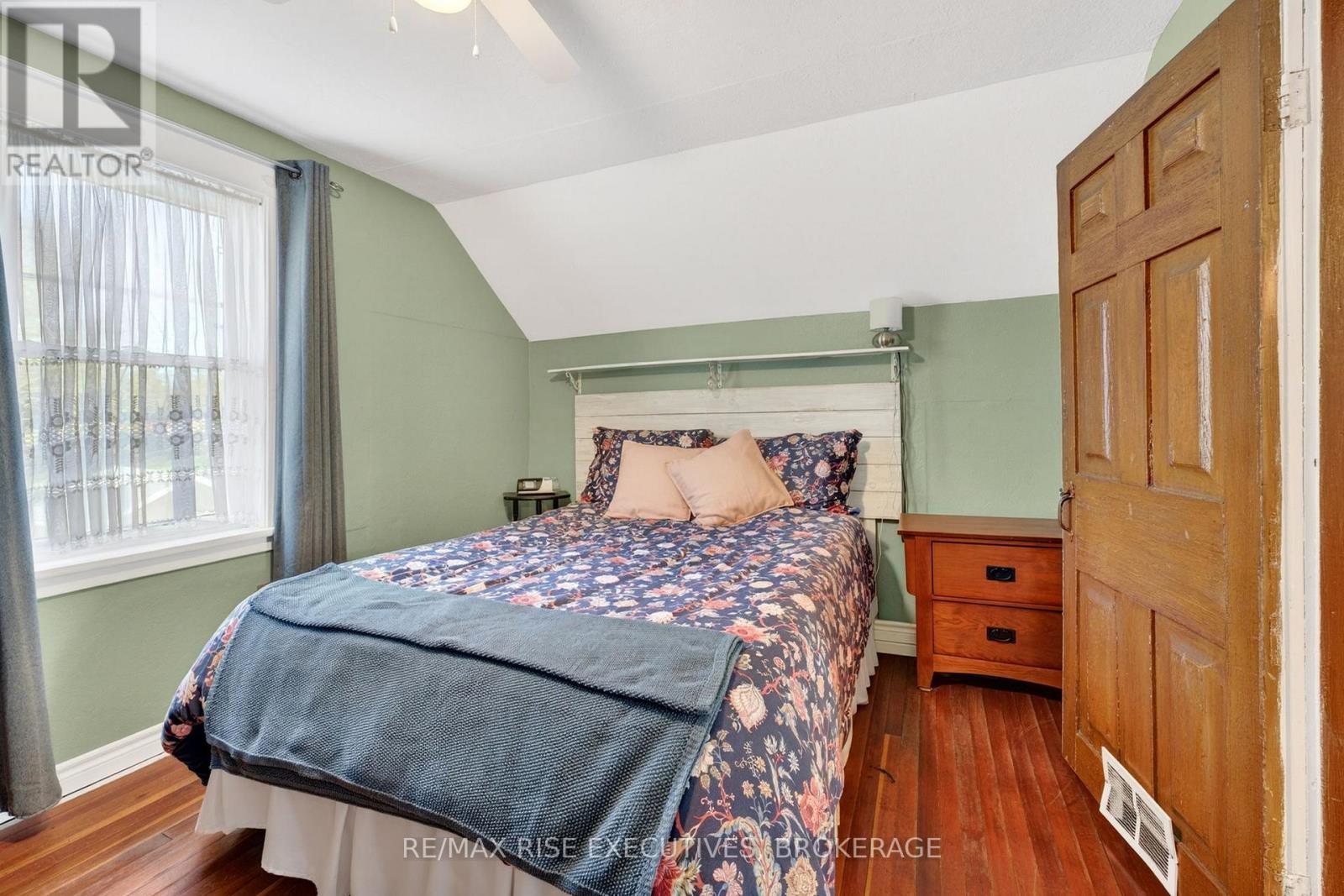 336 QUEEN STREET - 20