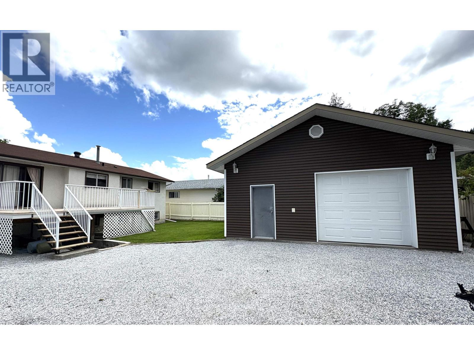 Photo 24 of 29 — 2327 OLDS STREET · Prince George, BC