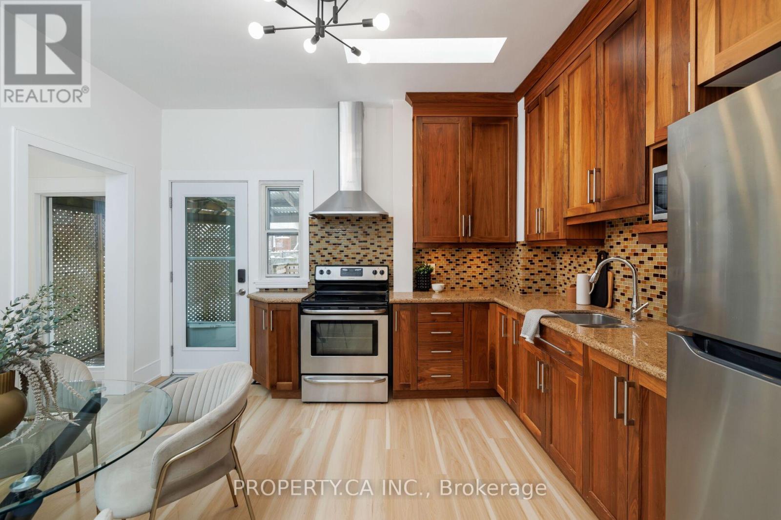 332 WOODFIELD ROAD - 6