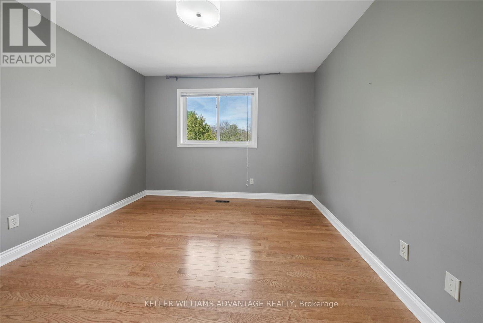 72 BONACRES AVENUE - 22