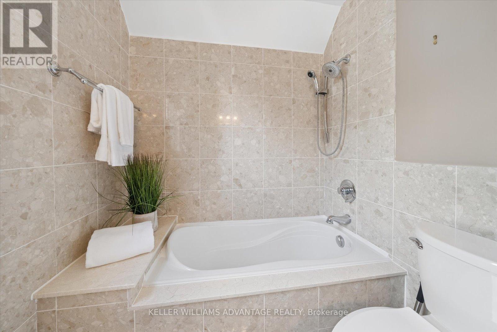 72 BONACRES AVENUE - 28
