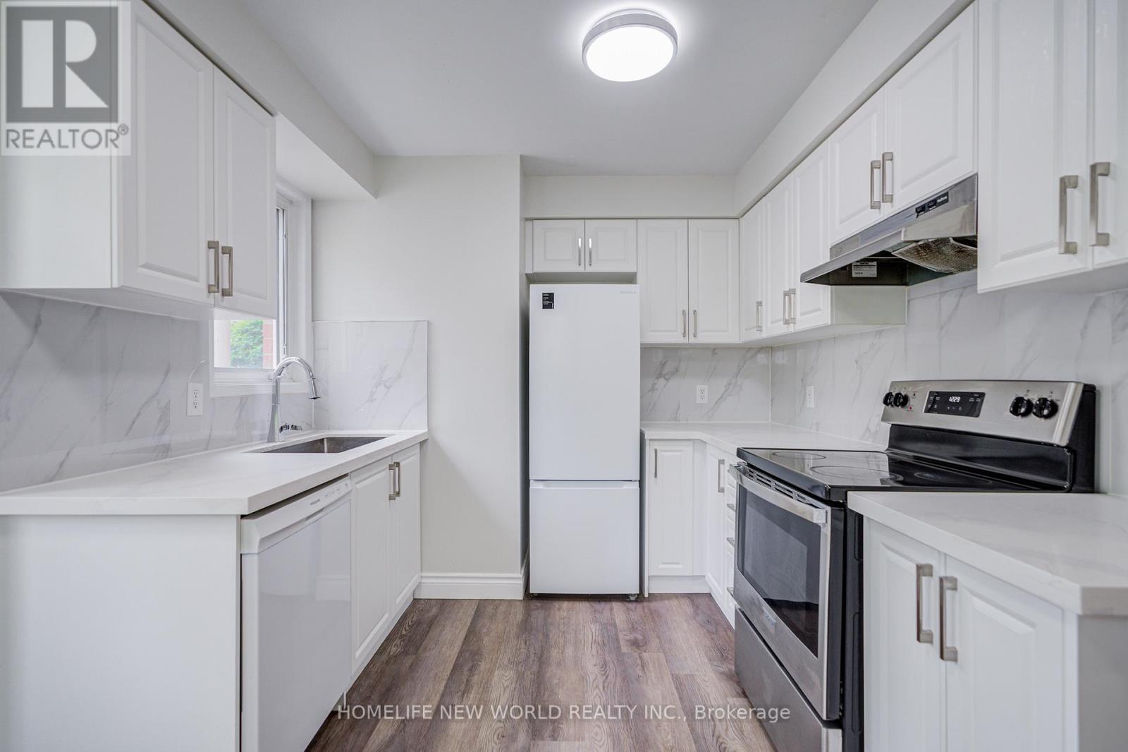 #1001 28 ROSEBANK DRIVE - 6