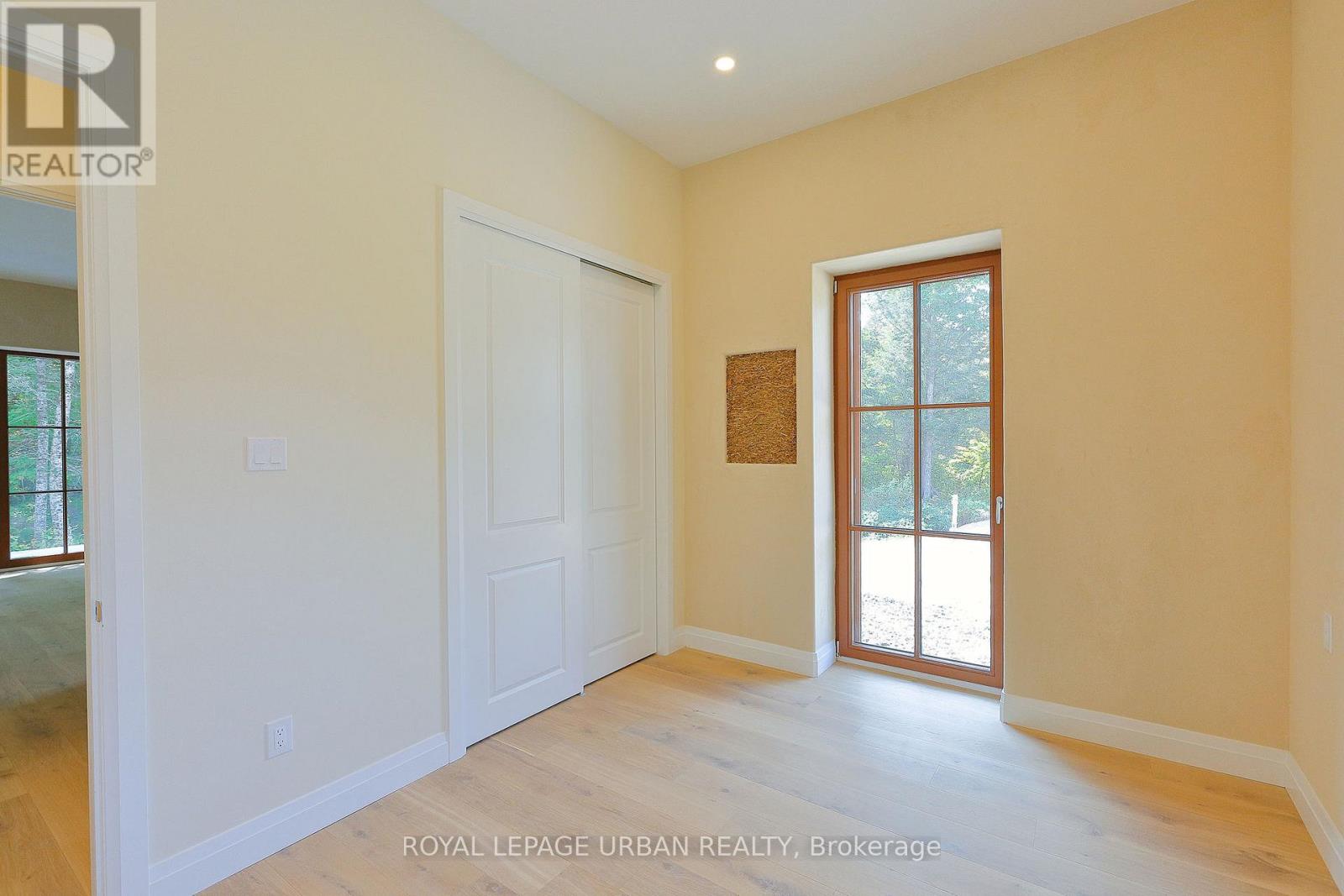800 RYE ROAD - 11