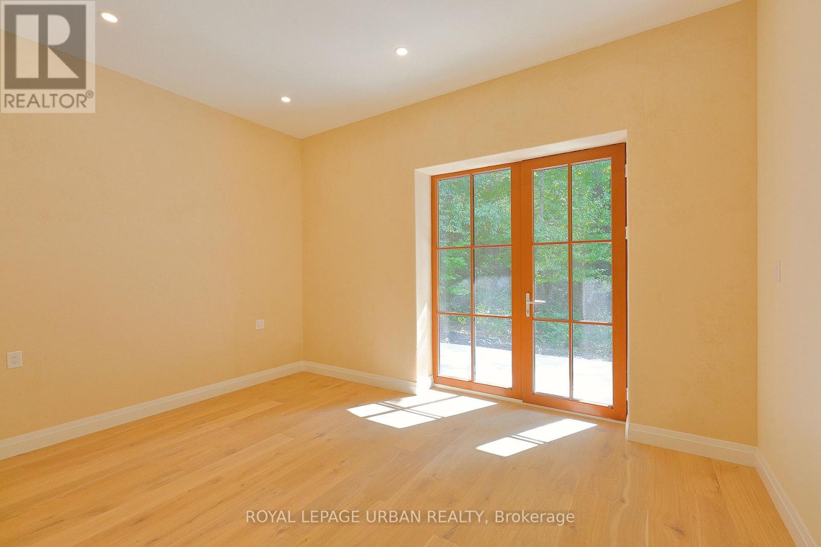 800 RYE ROAD - 19