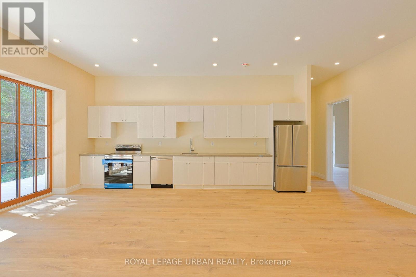 800 RYE ROAD - 5