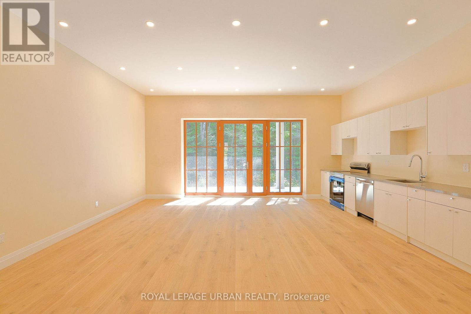 800 RYE ROAD - 6