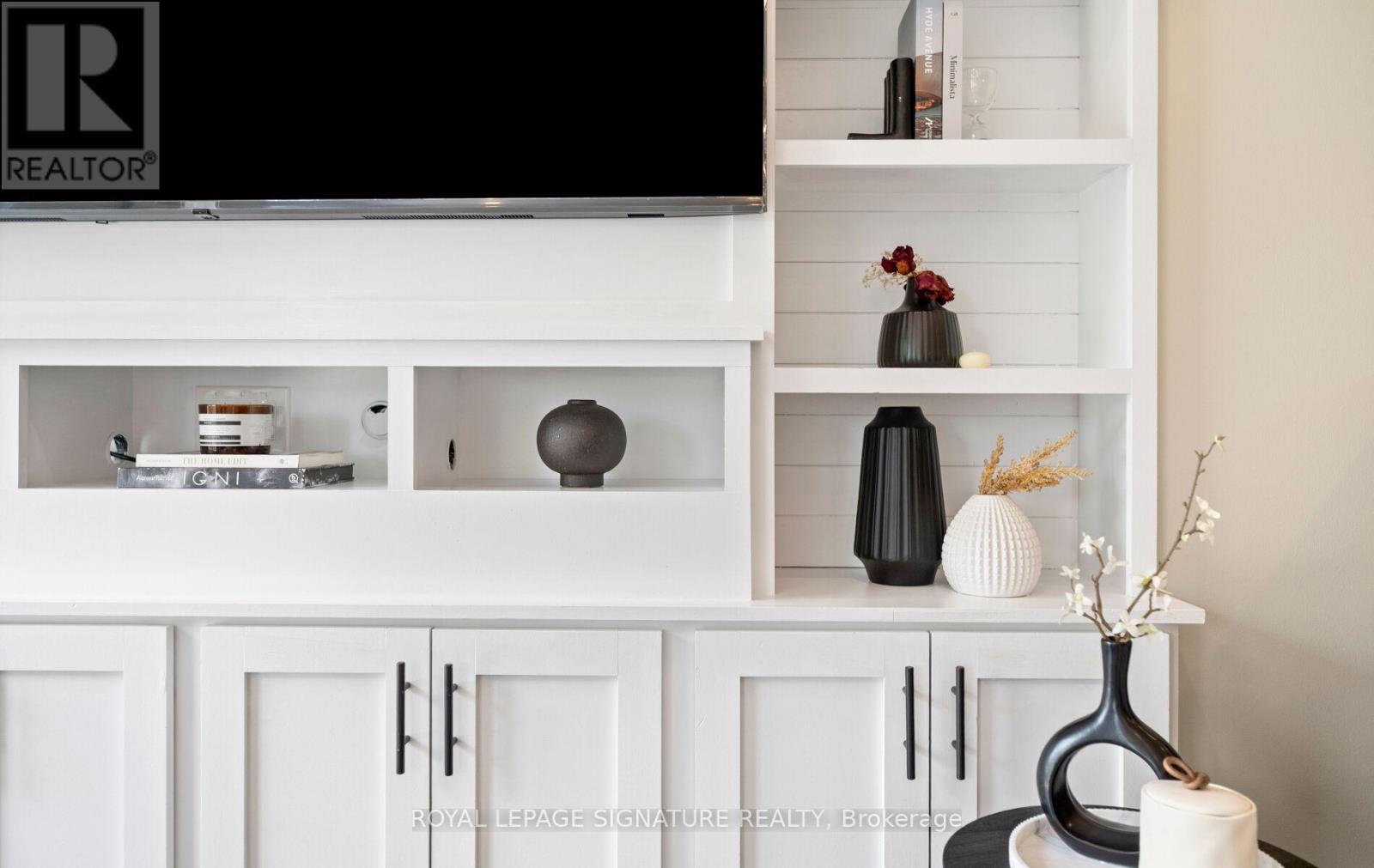 61 THAMES WAY - 7