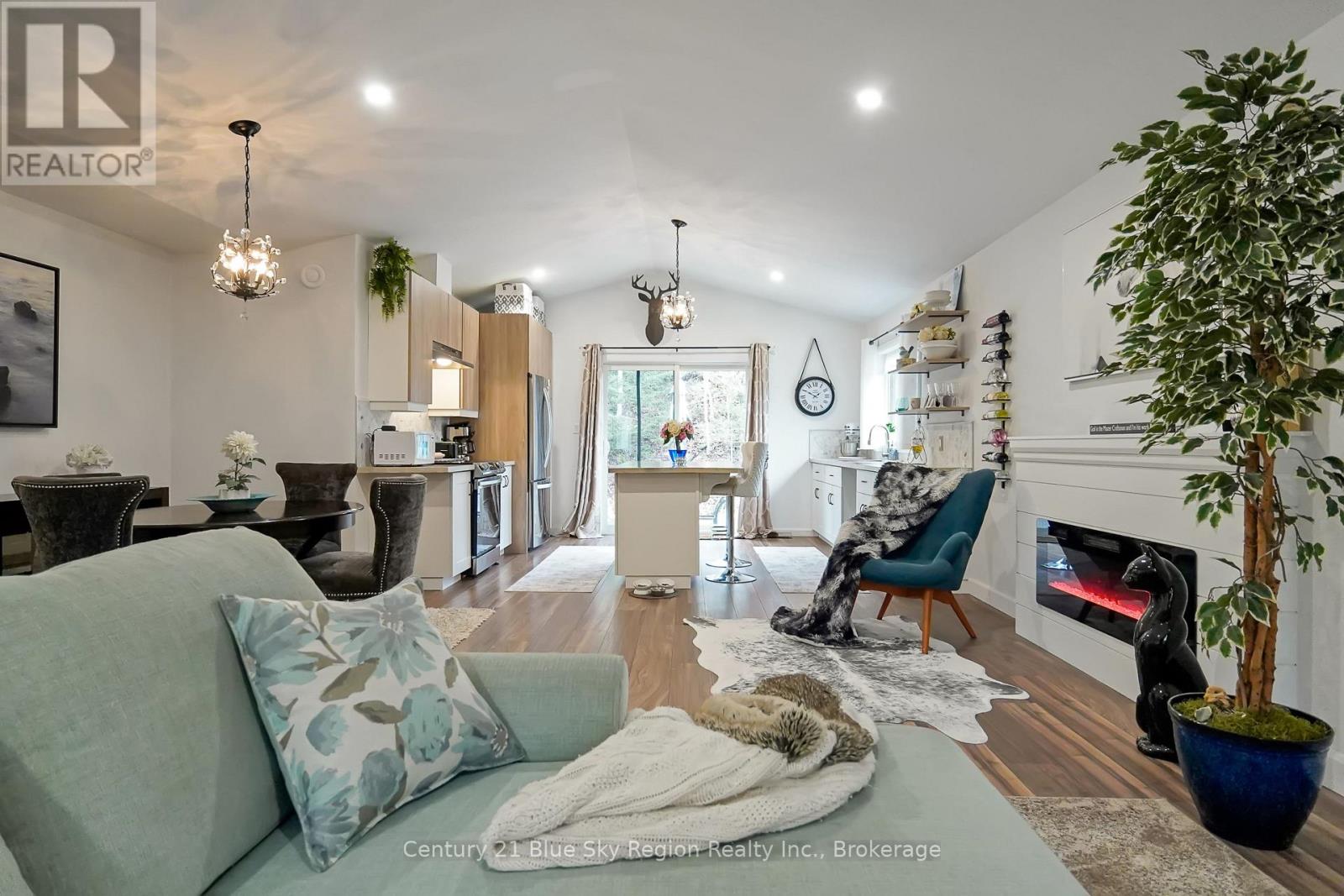 104 GREENWOOD DRIVE - 20