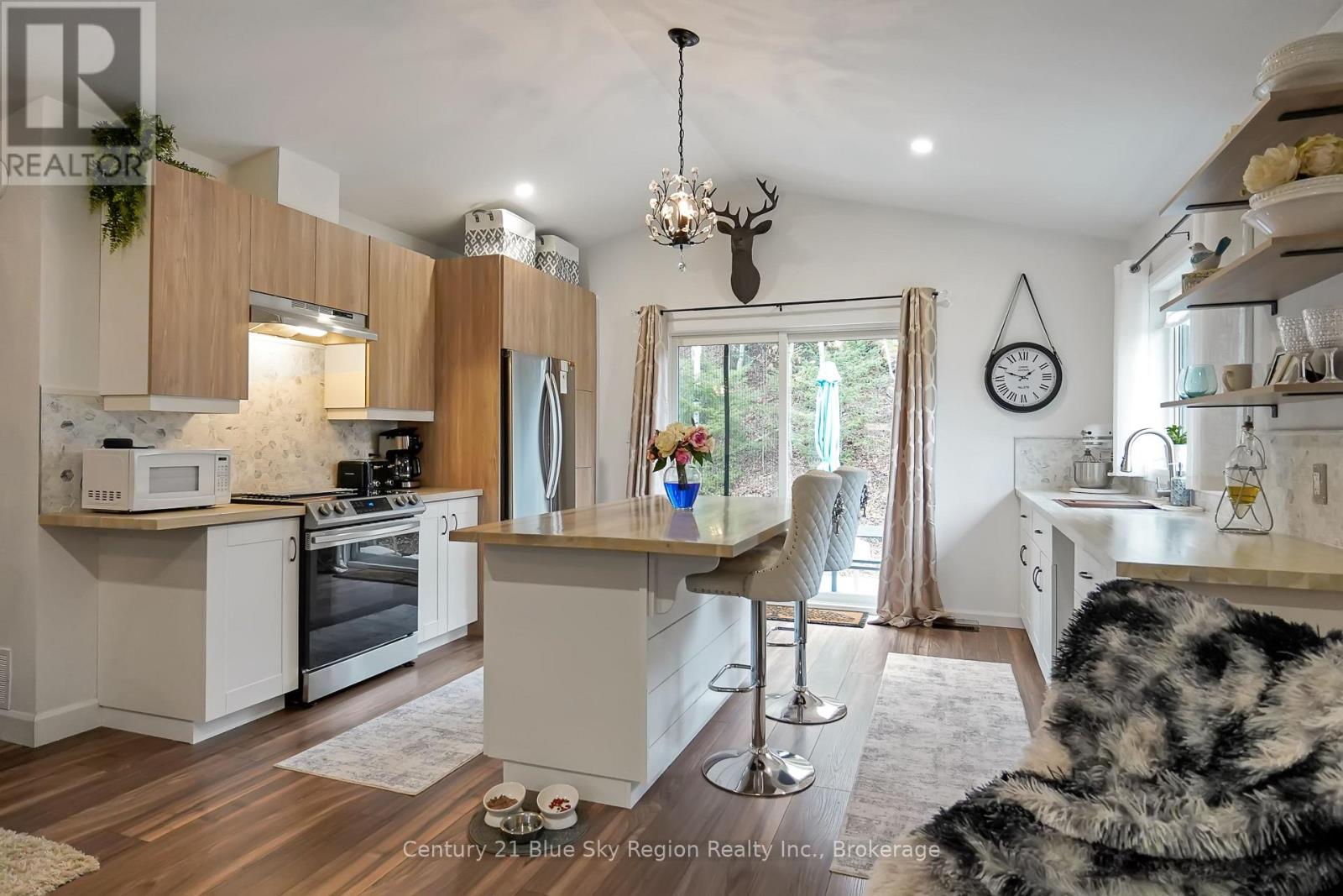 104 GREENWOOD DRIVE - 24