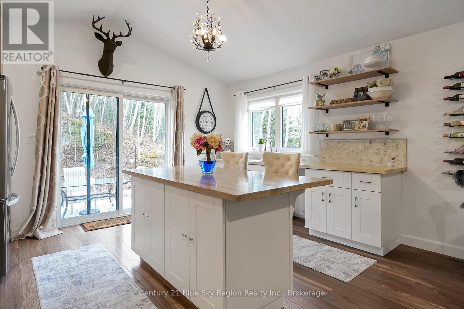 104 GREENWOOD DRIVE - 25