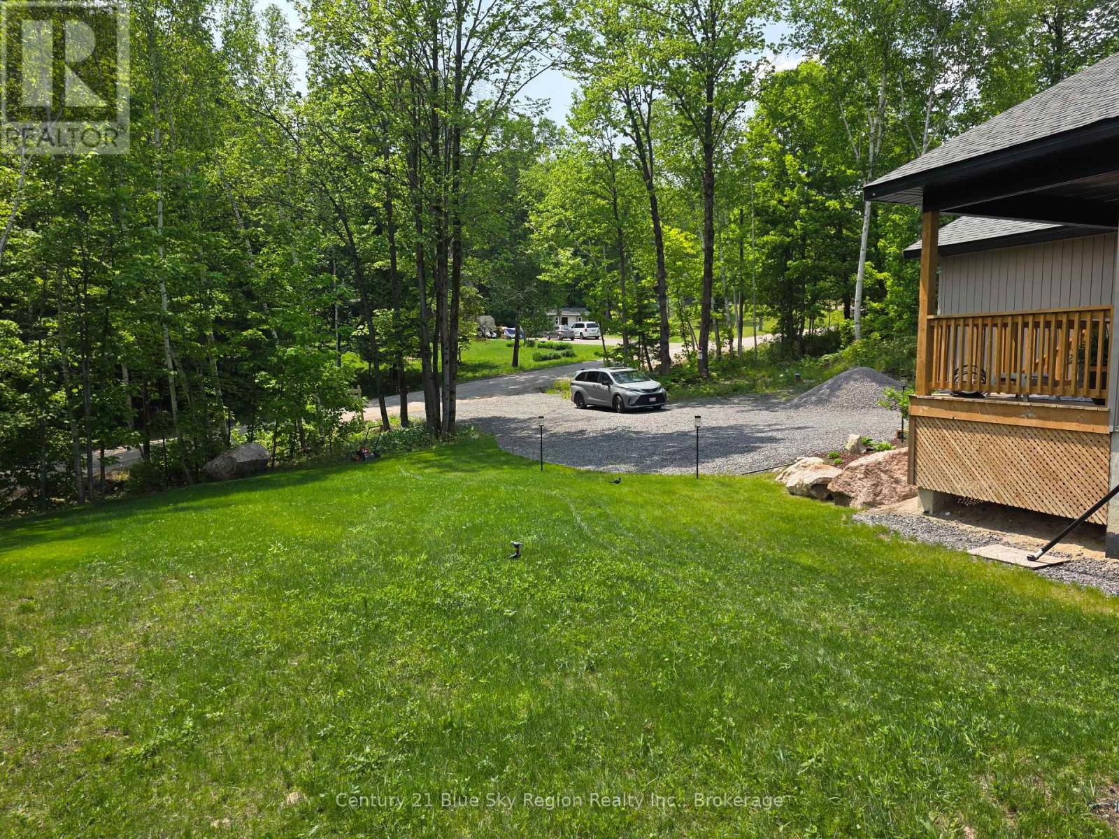 104 GREENWOOD DRIVE - 3