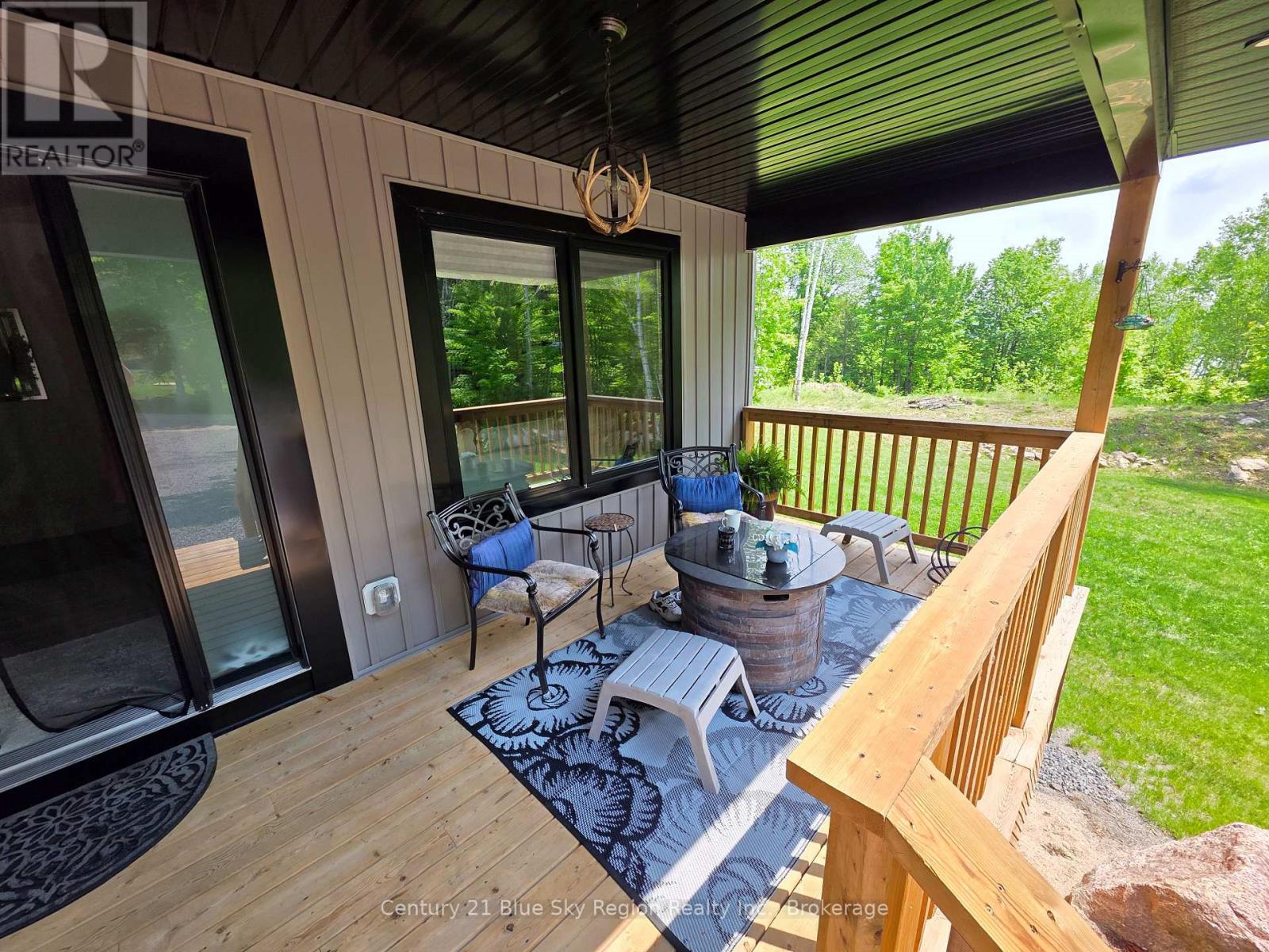 104 GREENWOOD DRIVE - 6