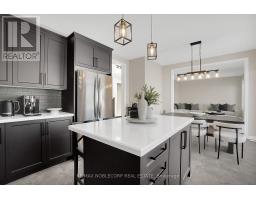36 Felhazi Trail, Essa, ON L3W0A4 Photo 12