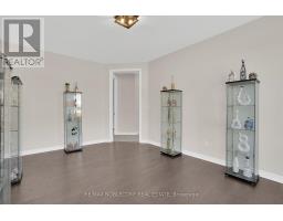 36 Felhazi Trail, Essa, ON L3W0A4 Photo 17