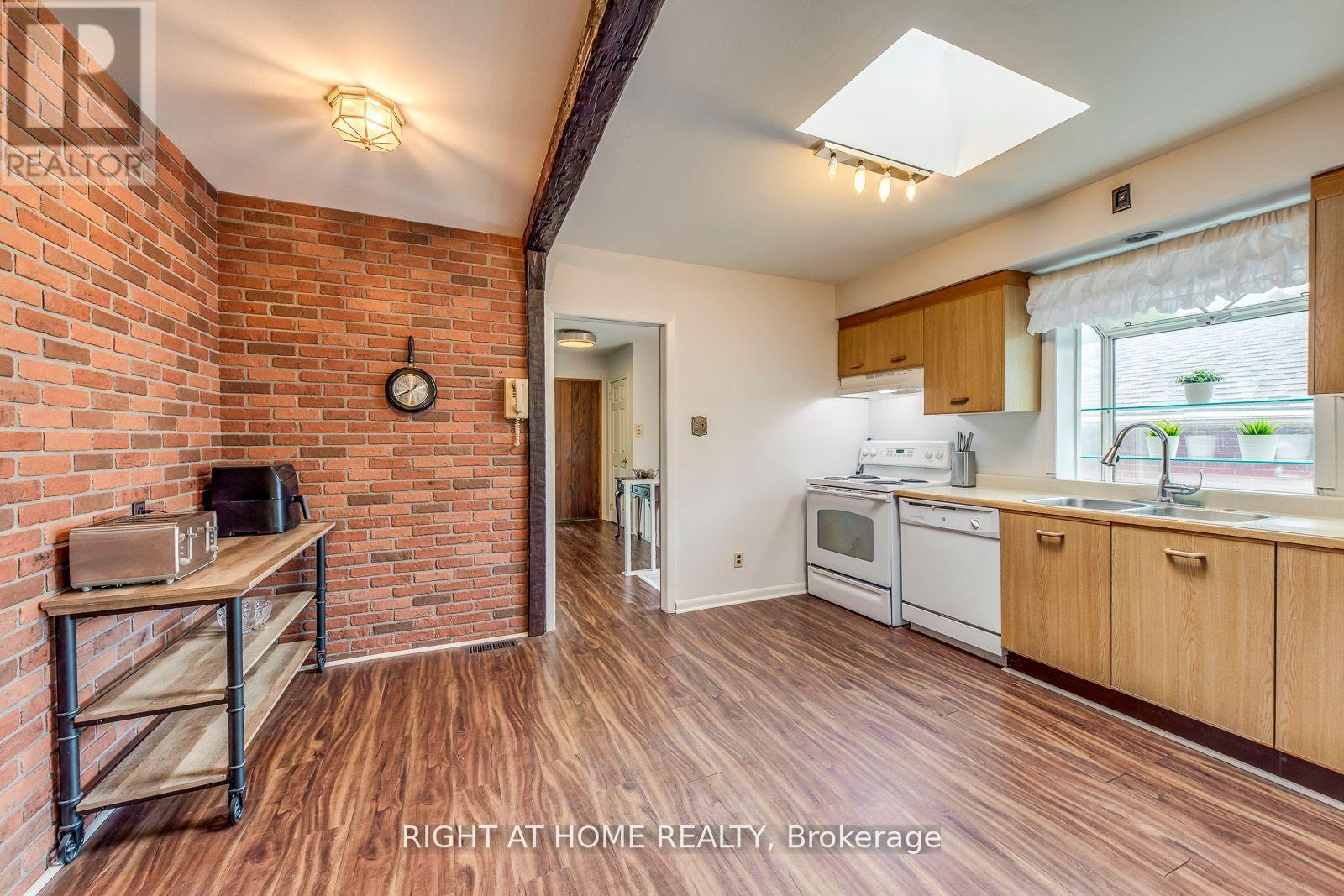 145 HIGHLAND PARK BOULEVARD - 16