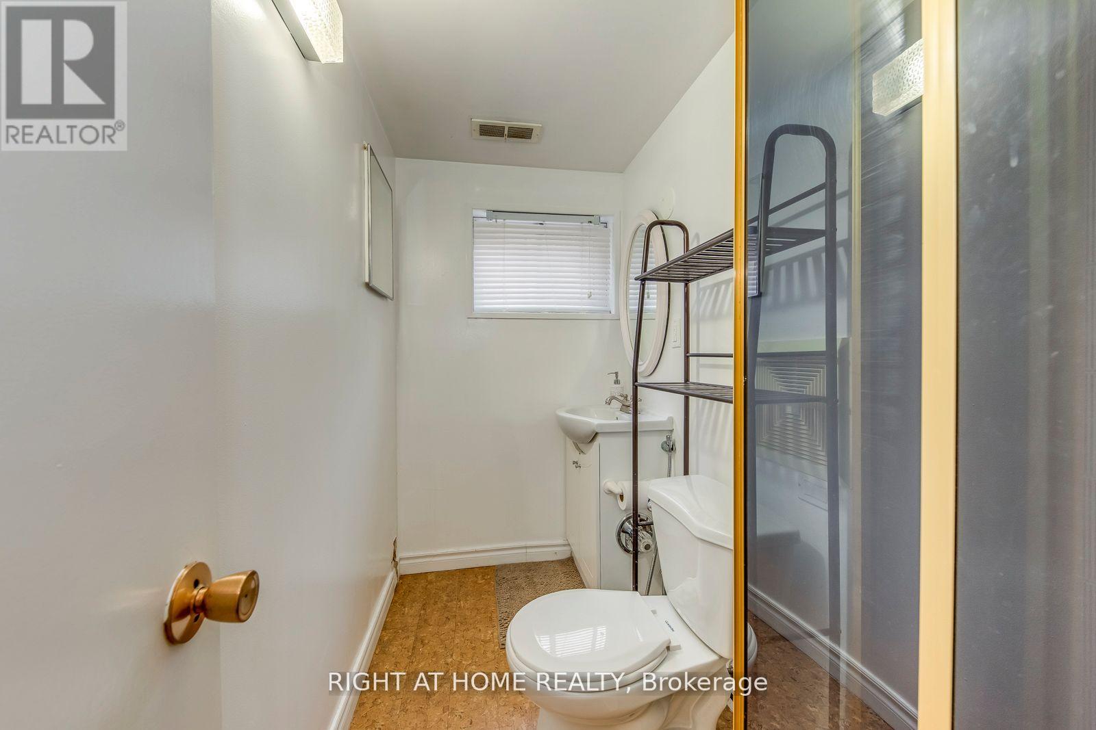 145 HIGHLAND PARK BOULEVARD - 40