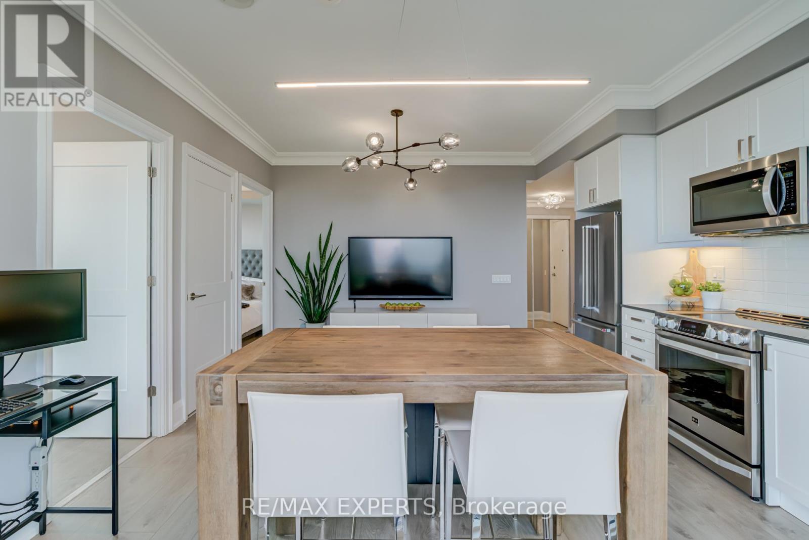 #2106 7895 JANE STREET - 21
