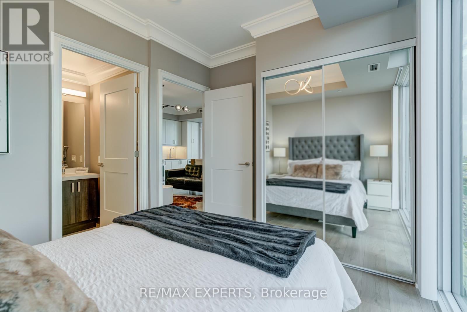 #2106 7895 JANE STREET - 24