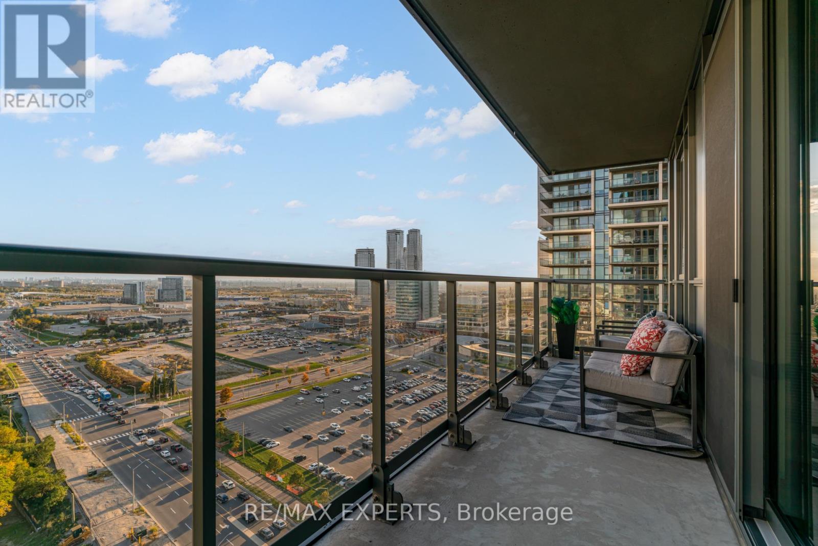 #2106 7895 JANE STREET - 35