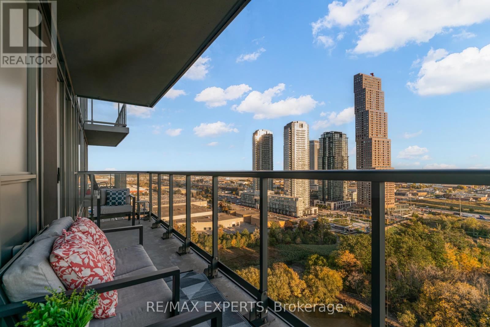 #2106 7895 JANE STREET - 37