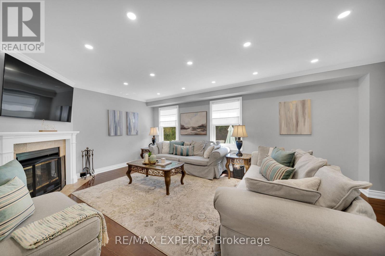 123 FERN VALLEY CRESCENT - 16