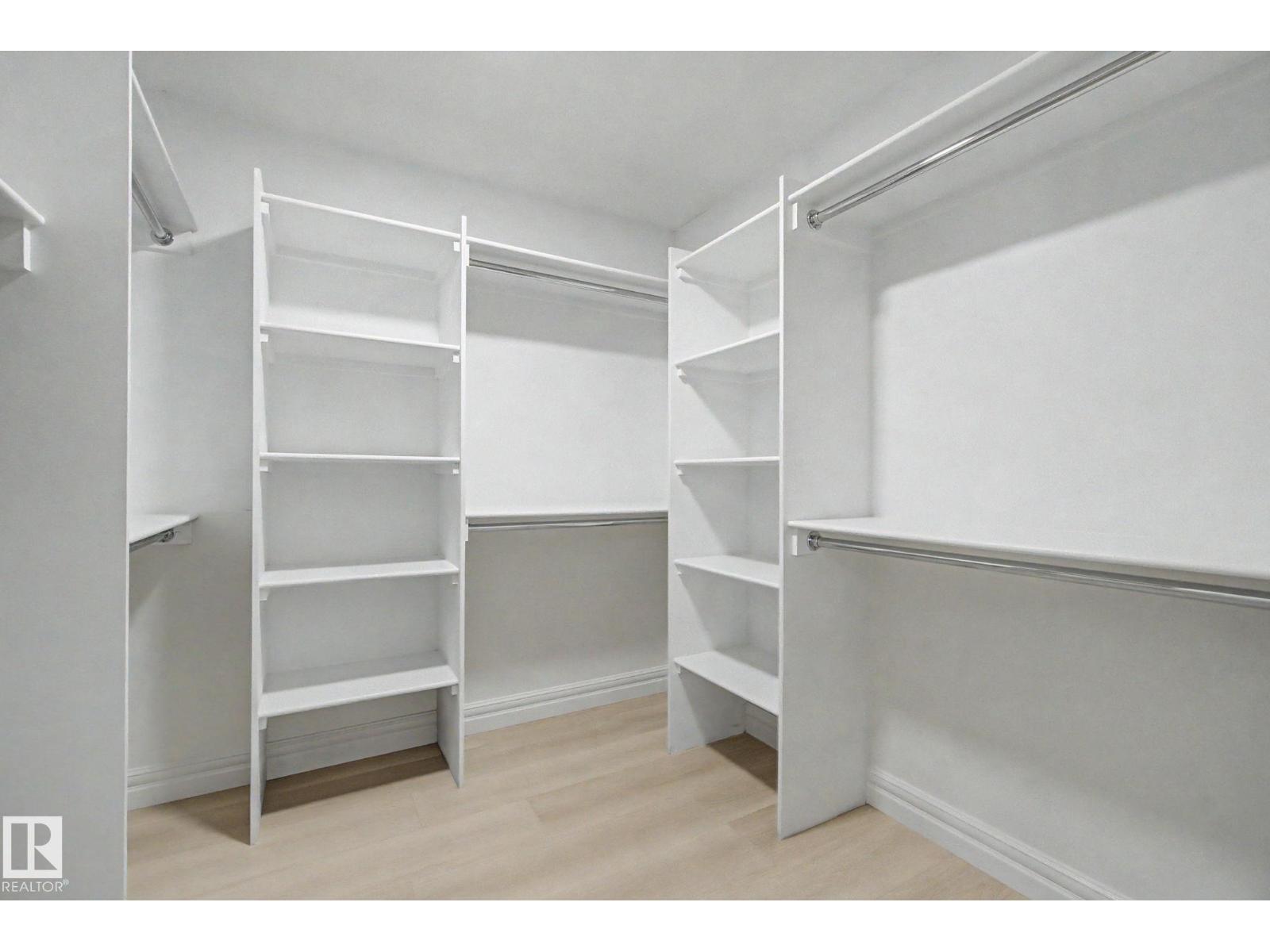 9654 83 AV NW - 49