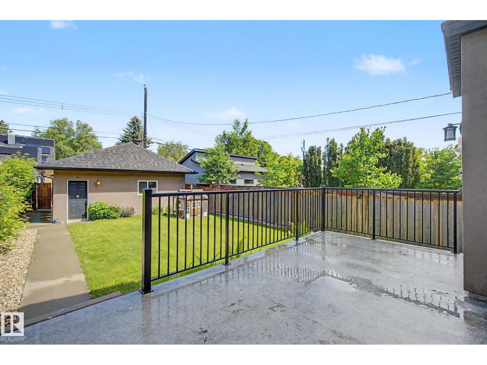 9654 83 AV NW - 65