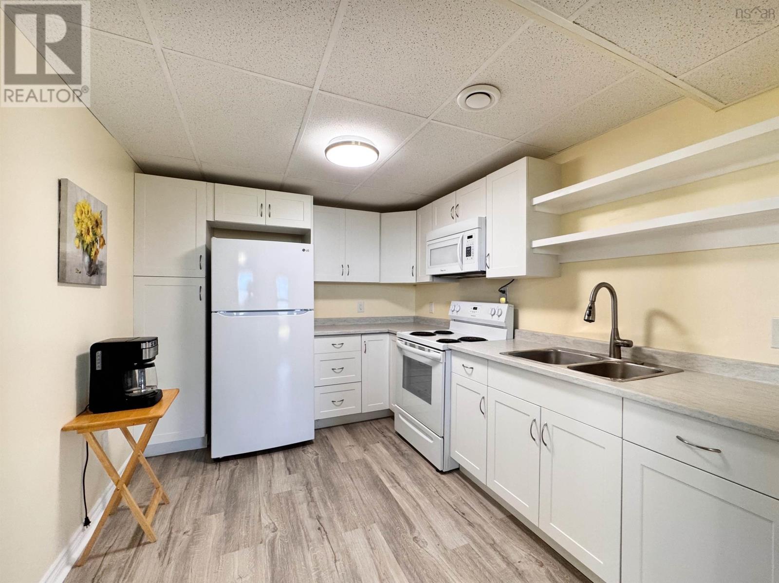48 Seaview Drive - 27