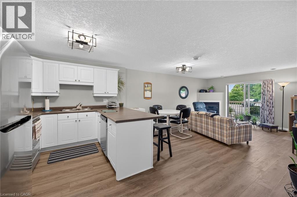 #103 12 ST ANDREW Street - 2