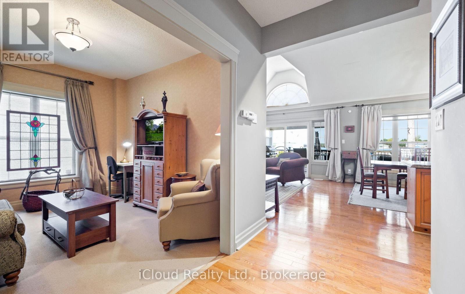 104 WYCLIFFE COVE - 11