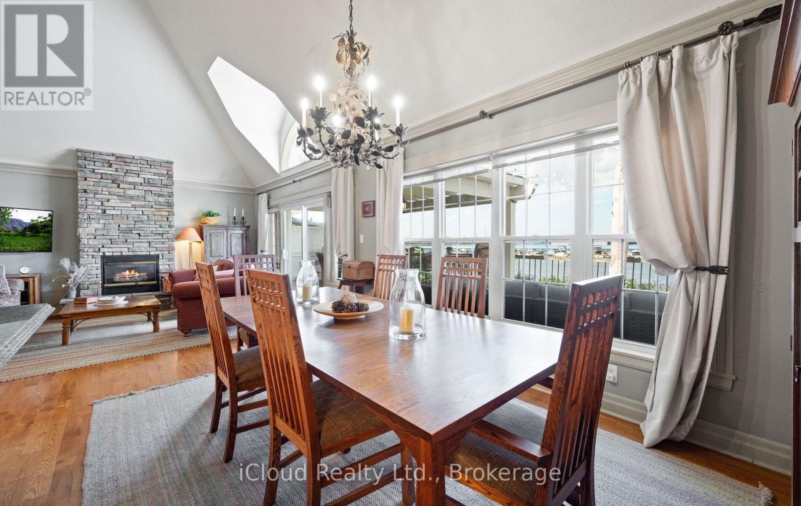 104 WYCLIFFE COVE - 18